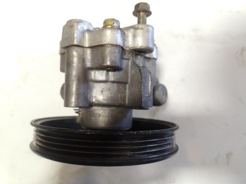 Pompa sterzo mitsubishi l200 - mitsubishi,